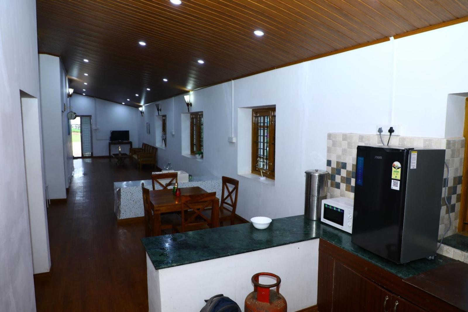 Little Valley Villa Ооти Екстериор снимка